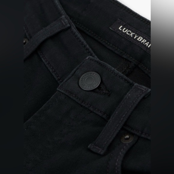 Lucky🍀Brand MidRise Sweet Straight Jean in Distressed Williamette size 00 24x27 - Picture 5 of 16